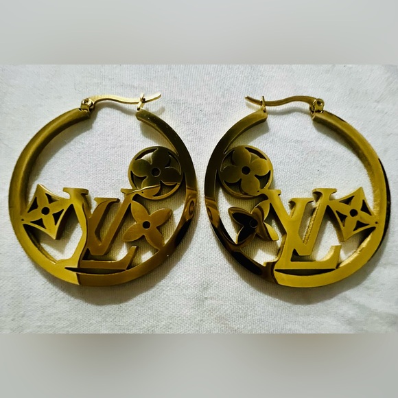 Fashion Jewelry Jewelry - Fashion Jewelry Shiny Gold Logo Cutout Hoop Earrings